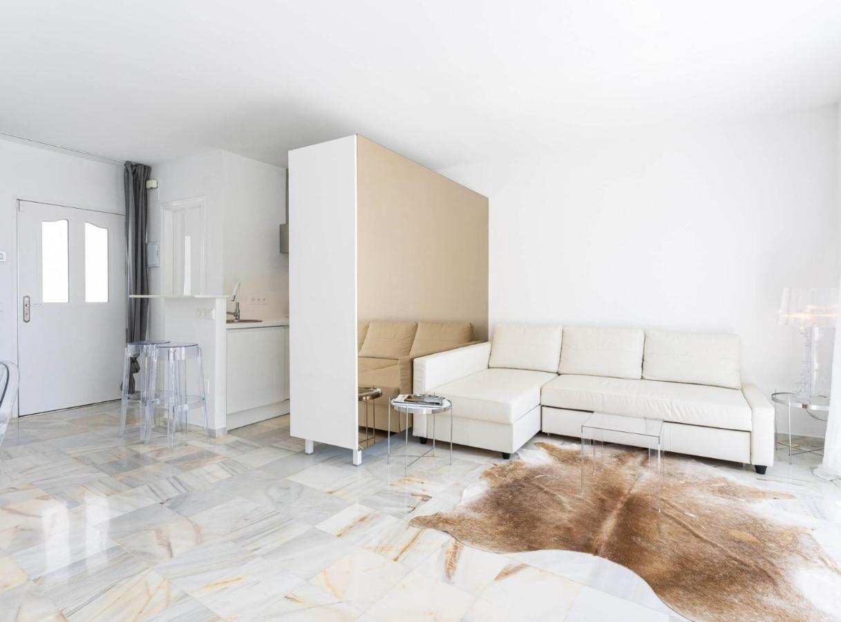 Modern Townhouse With Sea View In Сasa de vacaciones Marbella